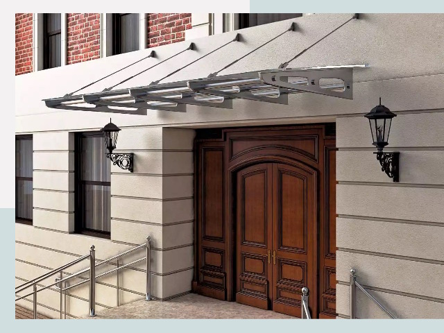 Металлические козырьки от 610 руб. в Учалах