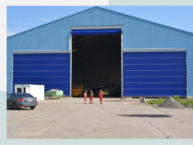 Ангарные ворота в Учалы от СтальСтрой-Члы по цене 610 руб.