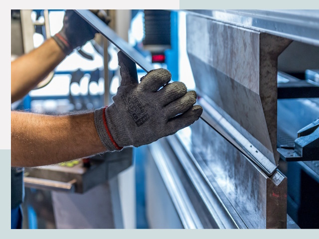 Гибка металла в Учалах